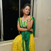 Anchor Shilpa Chakravarthy at Taravatha Katha Trailer Launch Stills | Picture 958076