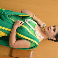 Anchor Shilpa Chakravarthy at Taravatha Katha Trailer Launch Stills | Picture 958098