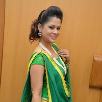 Anchor Shilpa Chakravarthy at Taravatha Katha Trailer Launch Stills | Picture 958149