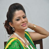 Anchor Shilpa Chakravarthy at Taravatha Katha Trailer Launch Stills | Picture 958214