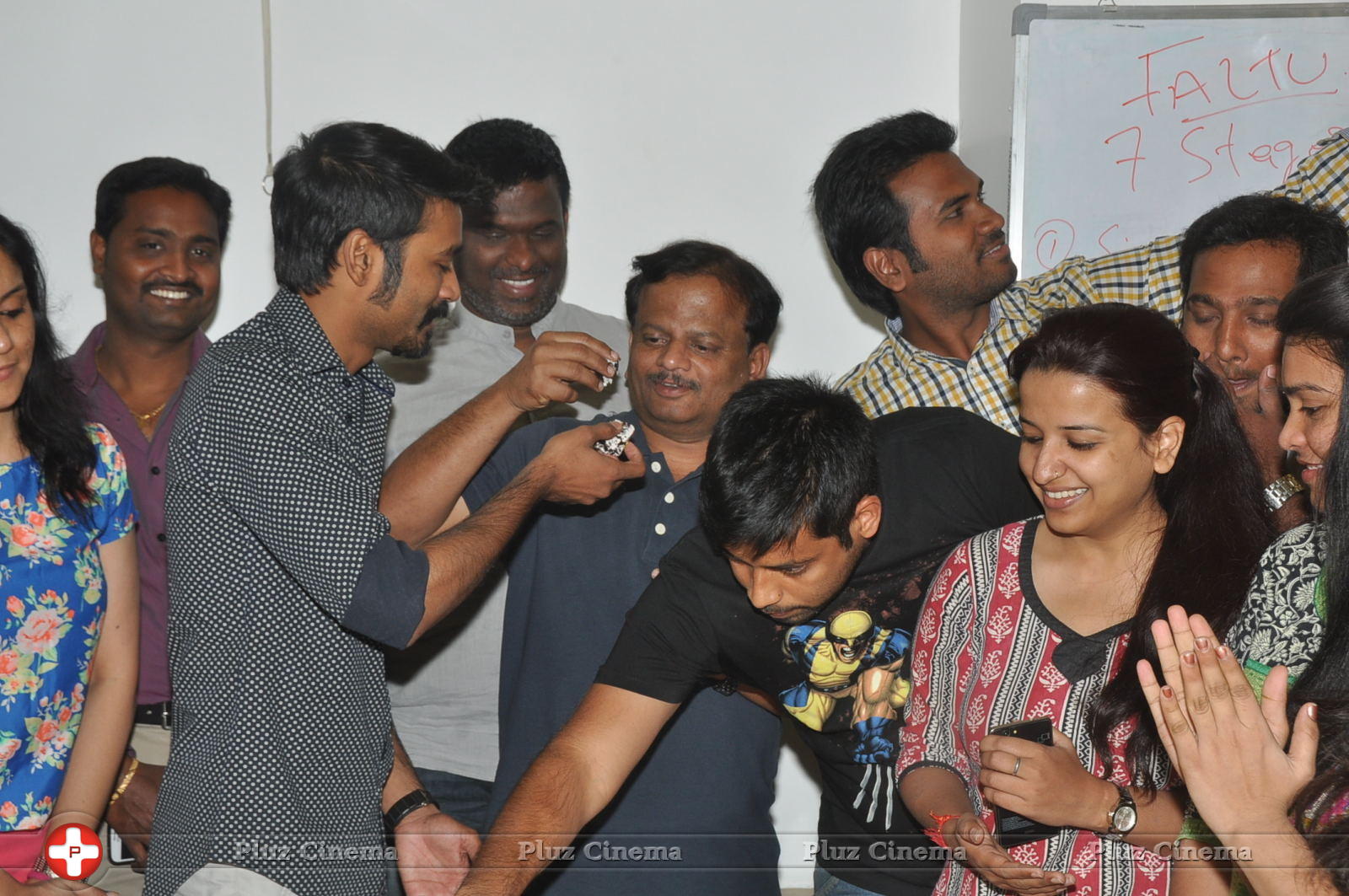 Dhanush at Radio Mirchi for Anekudu Movie Promotions | Picture 959815