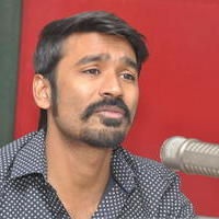 Dhanush - Dhanush at Radio Mirchi for Anekudu Movie Promotions | Picture 959781