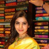 Samantha at South India Shopping Mall Launch Stills | Picture 969065