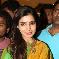 Samantha at South India Shopping Mall Launch Stills | Picture 969071