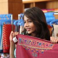 Mithraw - Shrujan Kutch Hand Embroidery Expo 2015 Photos | Picture 973805