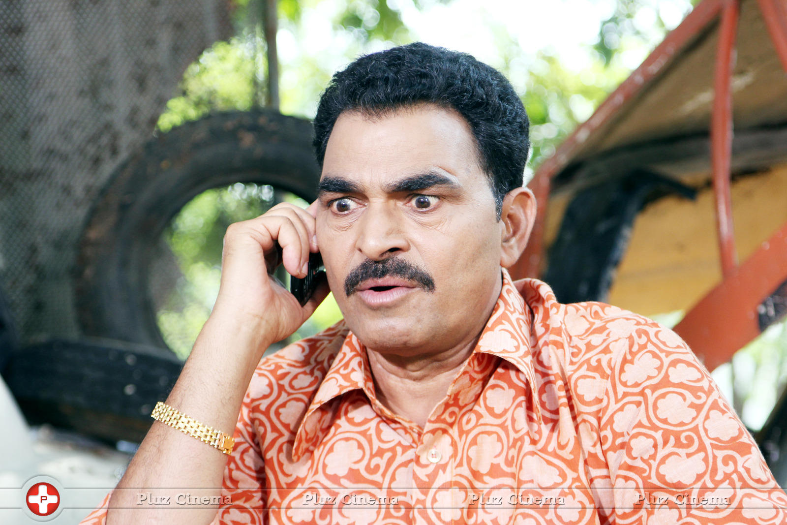 Sayaji Shinde - Father Movie Gallery | Picture 975594