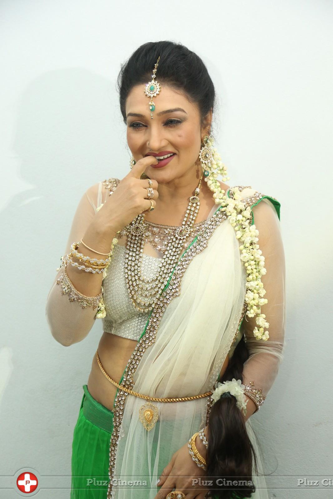 Ramya Sri at O Malli Audio Launch Photos | Picture 975921