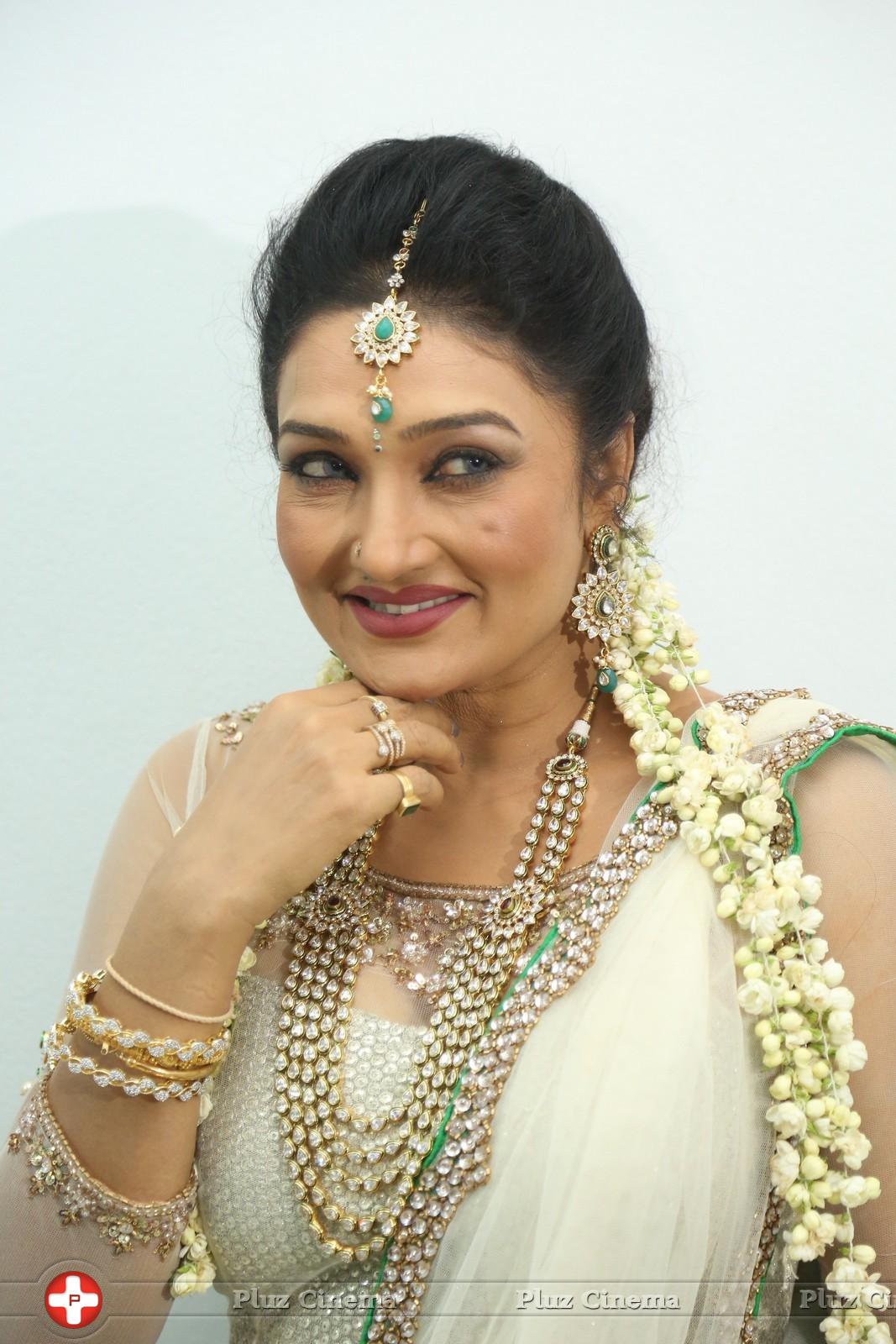 Ramya Sri at O Malli Audio Launch Photos | Picture 975924