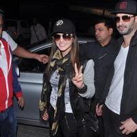 Sunny Leone - Sunny Leone Arrived Hyderabad for New Year Bash Stills