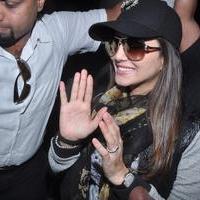 Sunny Leone - Sunny Leone Arrived Hyderabad for New Year Bash Stills | Picture 923876