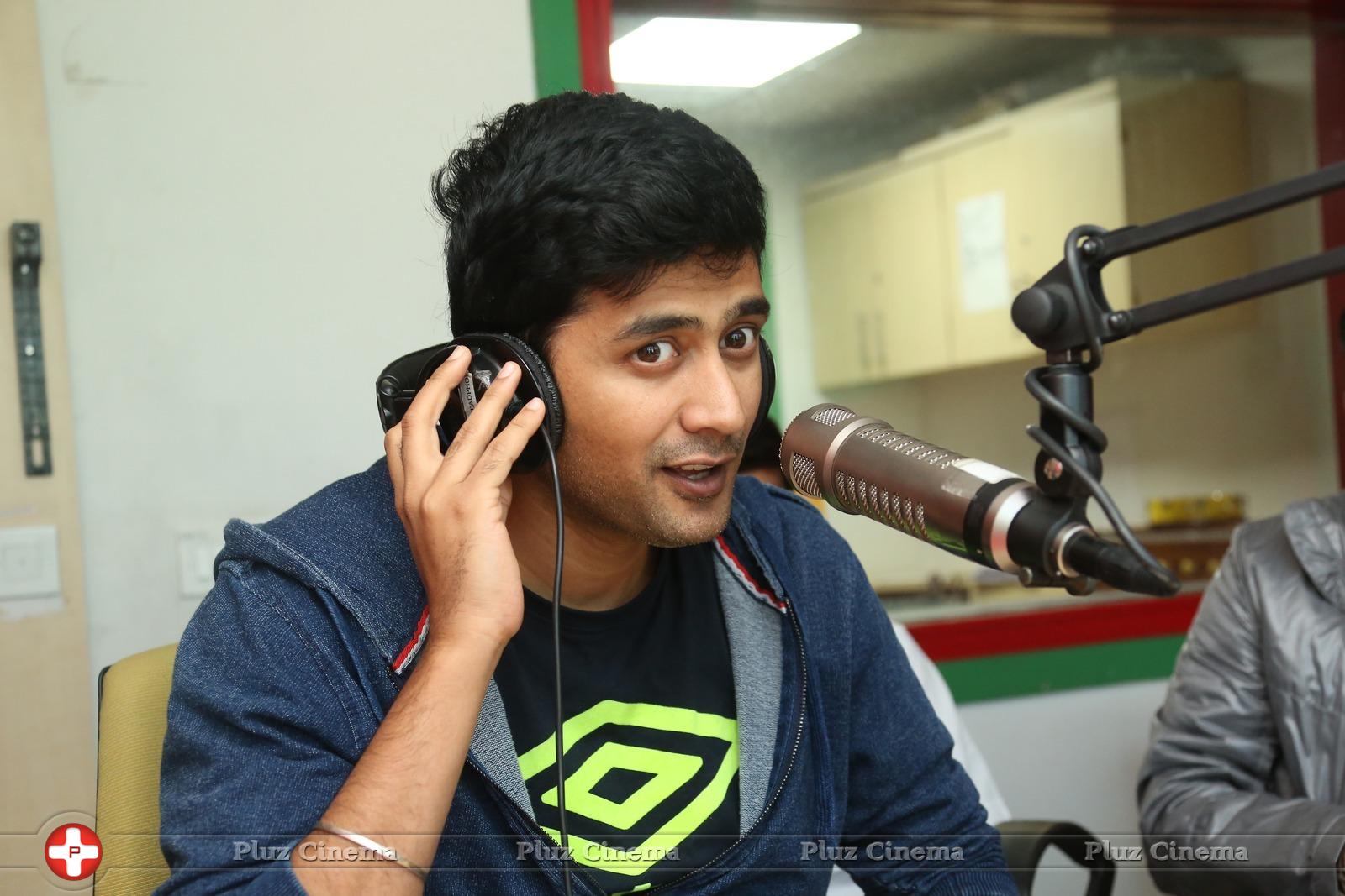 Rahul Ravindran - Hyderabad Love Story Team at Radio Mirchi Photos | Picture 929934