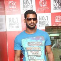 Vishal Krishna - Maga Maharaju Team at Red FM Photos | Picture 929114