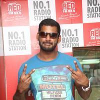 Vishal Krishna - Maga Maharaju Team at Red FM Photos | Picture 929122