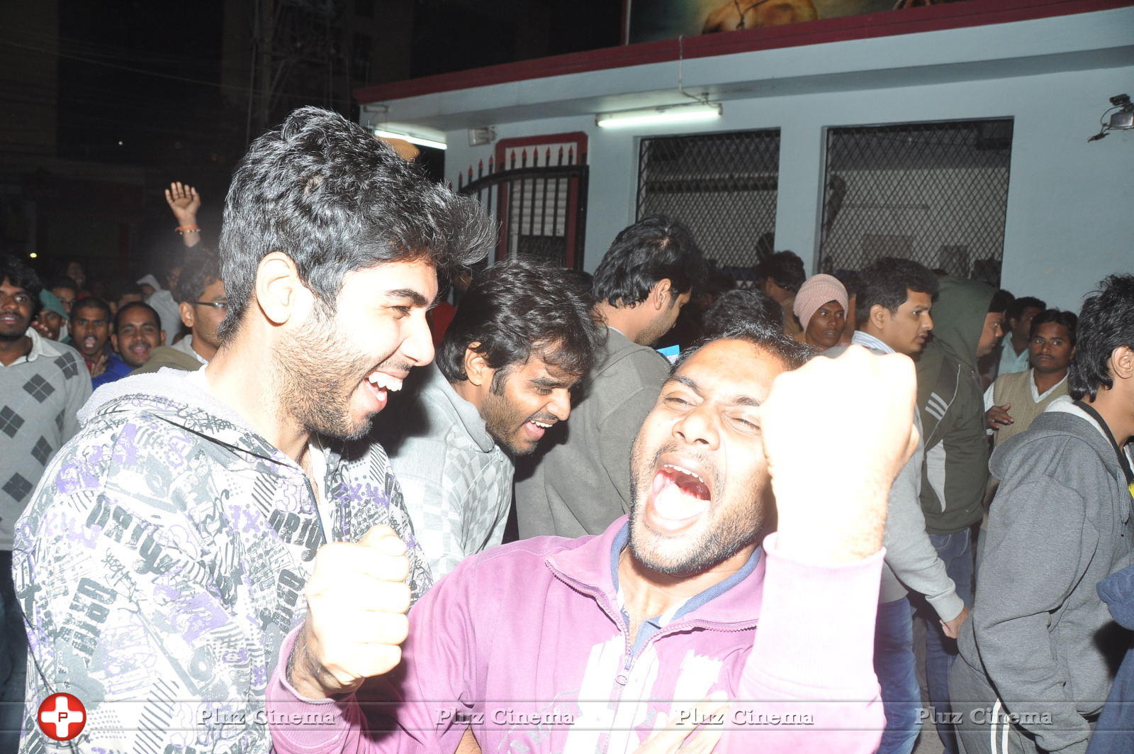Gopala Gopala Special Show at Shiva Parvathi Theater Stills | Picture 930502