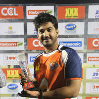 CCL 5 Mumbai Heroes Vs Veer Marathi Match Stills | Picture 932303