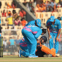 CCL 5 Mumbai Heroes Vs Veer Marathi Match Stills | Picture 932373