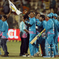 CCL 5 Mumbai Heroes Vs Veer Marathi Match Stills | Picture 932394