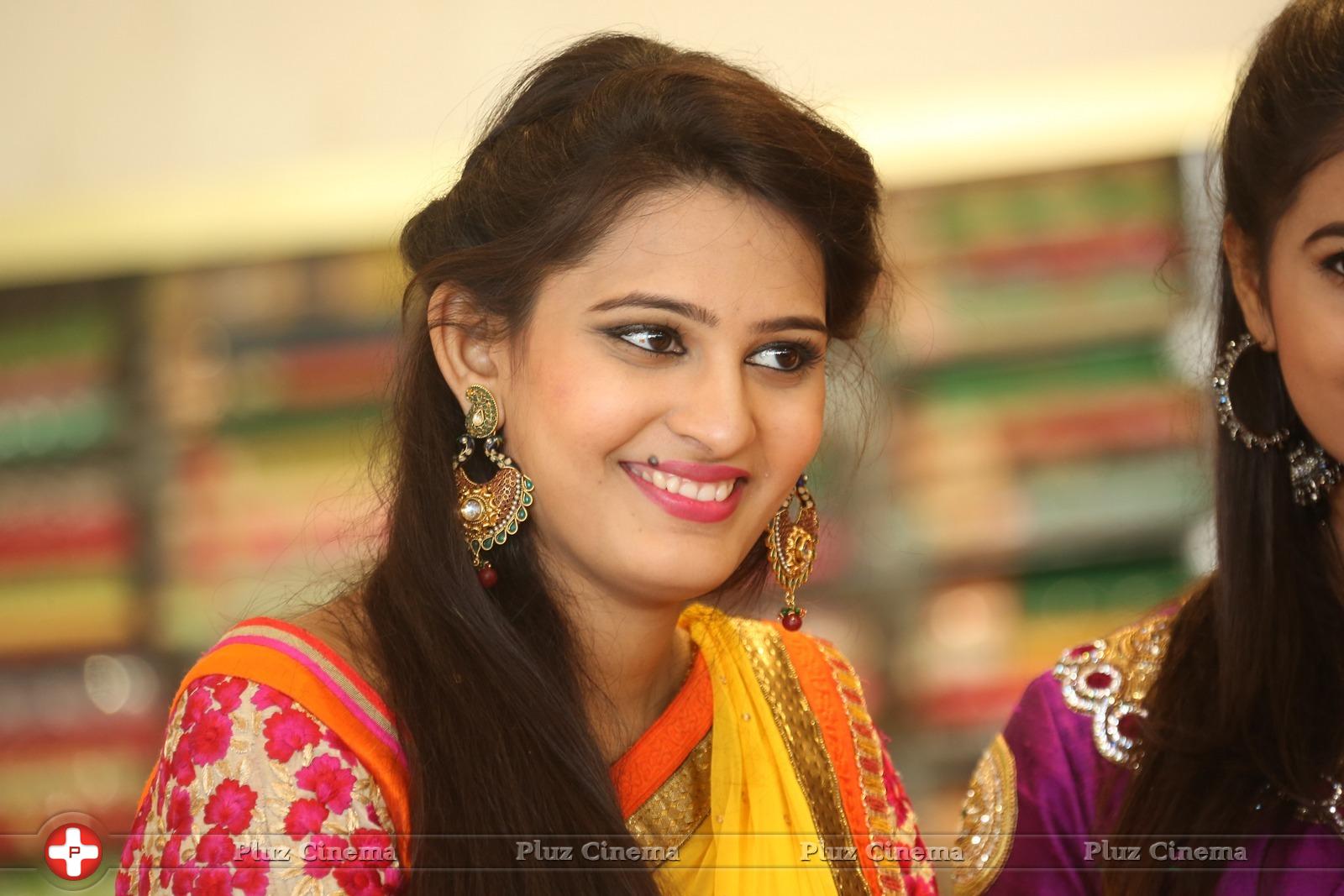 Shweta Jadhav - Trisha Boutique Wedding Collection Launch Photos | Picture 933645