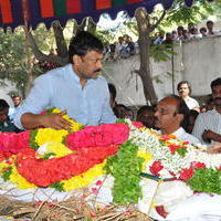 Chiranjeevi (Actors) - Celebs Pays Condolences to VB Rajendra Prasad Photos | Picture 934009