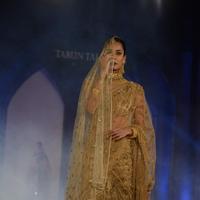 Lisa Haydon walks for Tarun Tahiliani Azva show in Hyderabad | Picture 936158