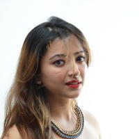 Swetha Basu Prasad at Intelligent Idiots Movie Press Meett Photos | Picture 940895