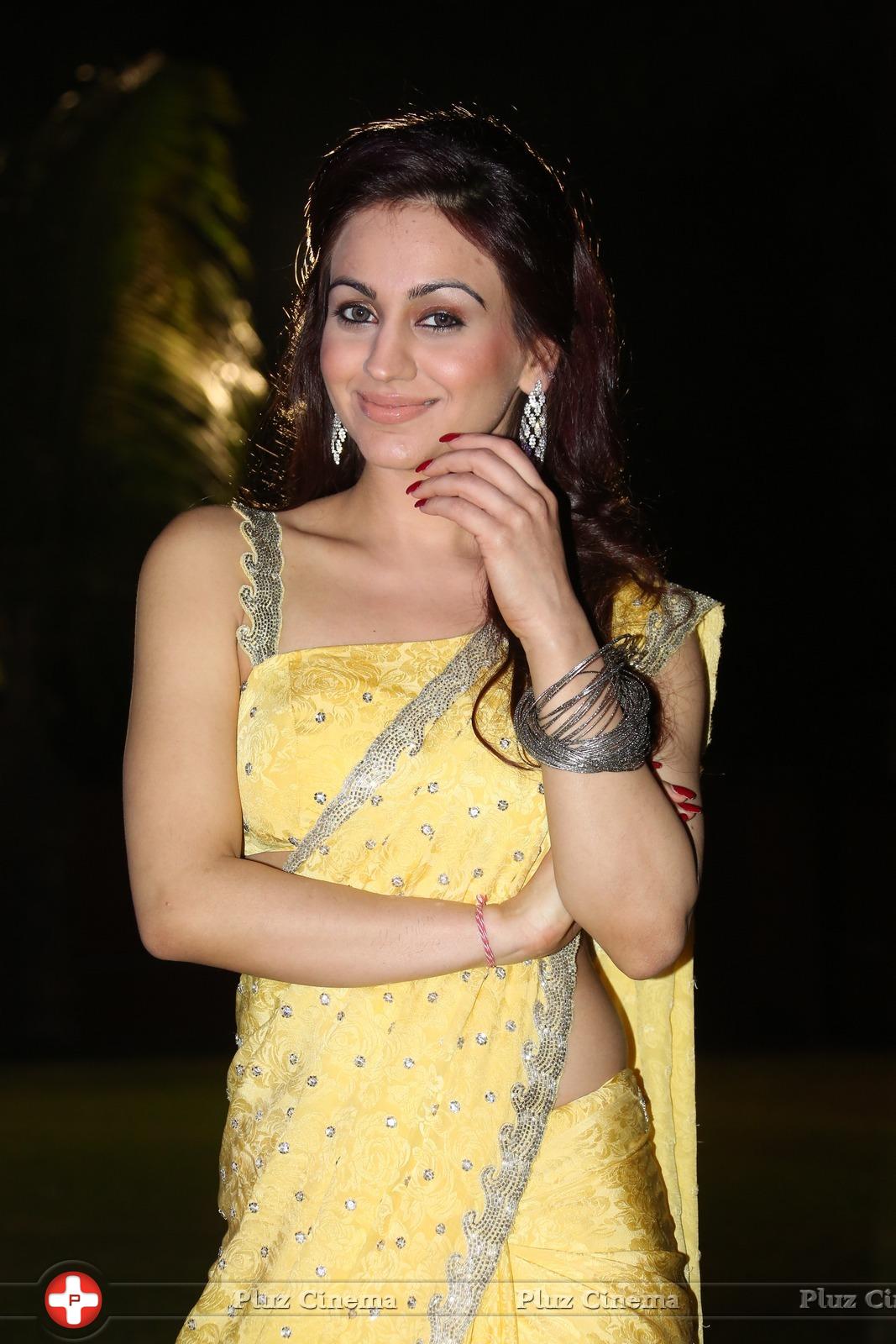 Aksha Pardasany at Dr Saleem Movie Audio Launch Photos | Picture 944245