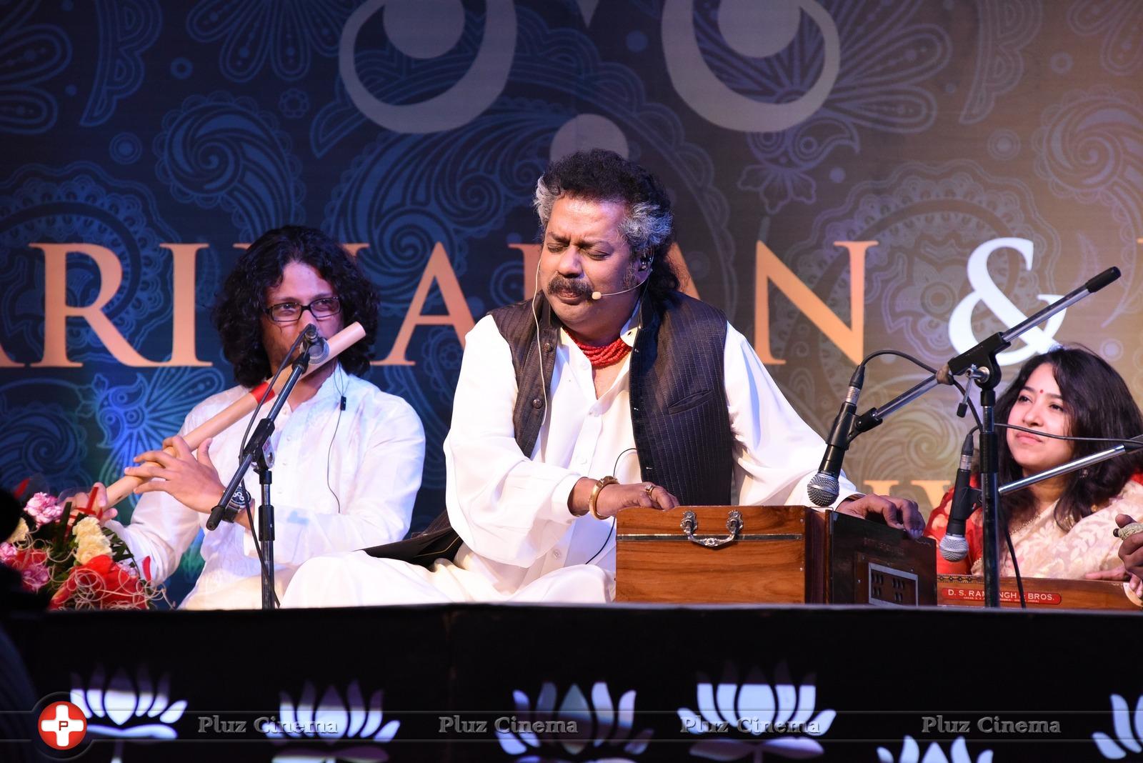 Hariharan - Hariharan and Ustad Zakir Hussain Music Concert Photos | Picture 944544