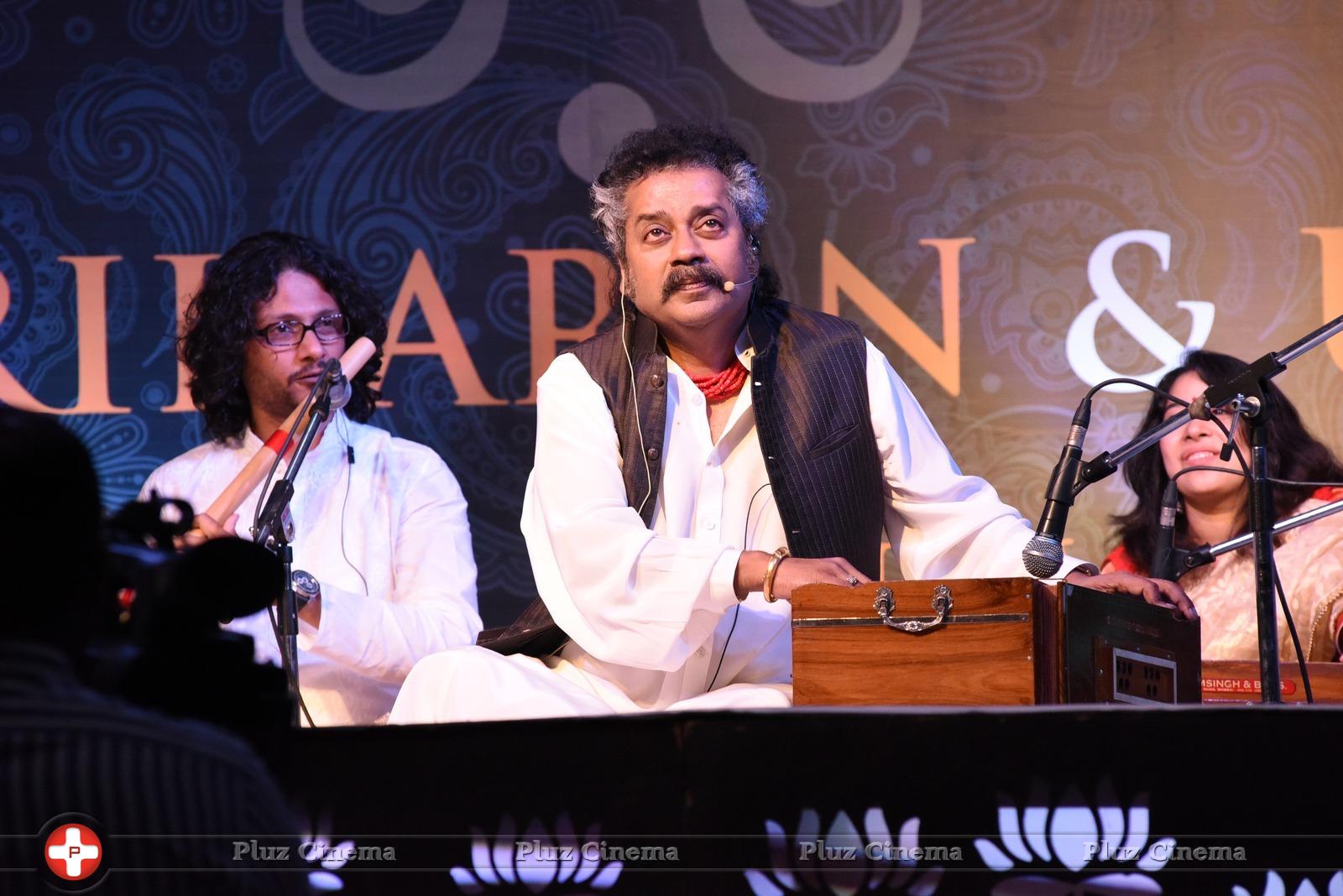 Hariharan - Hariharan and Ustad Zakir Hussain Music Concert Photos | Picture 944548