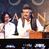 Hariharan - Hariharan and Ustad Zakir Hussain Music Concert Photos | Picture 944536