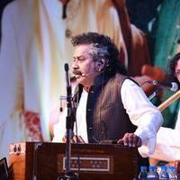 Hariharan - Hariharan and Ustad Zakir Hussain Music Concert Photos | Picture 944580