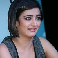 Akshara Haasan at Shamitabh Movie Press Meet Photos | Picture 952135