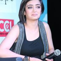 Akshara Haasan at Shamitabh Movie Press Meet Photos | Picture 952174