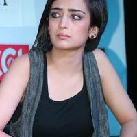 Akshara Haasan at Shamitabh Movie Press Meet Photos | Picture 952184