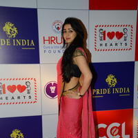 Charmi Kaur at 100 Hearts Red Carpet by CCL Stills | Picture 951081
