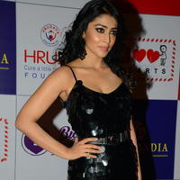 Shriya Saran at 100 Hearts Red Carpet by CCL Photos | Picture 951282
