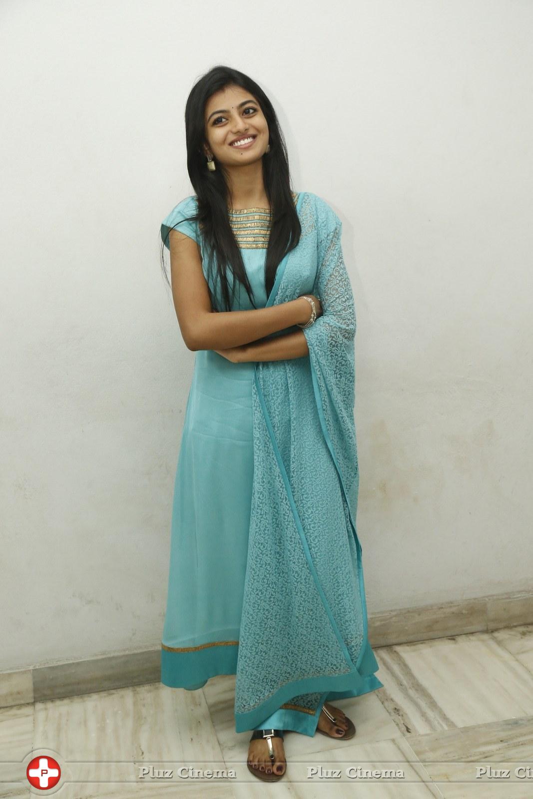 Actress Anandhi Cute Gallery | Picture 1073129
