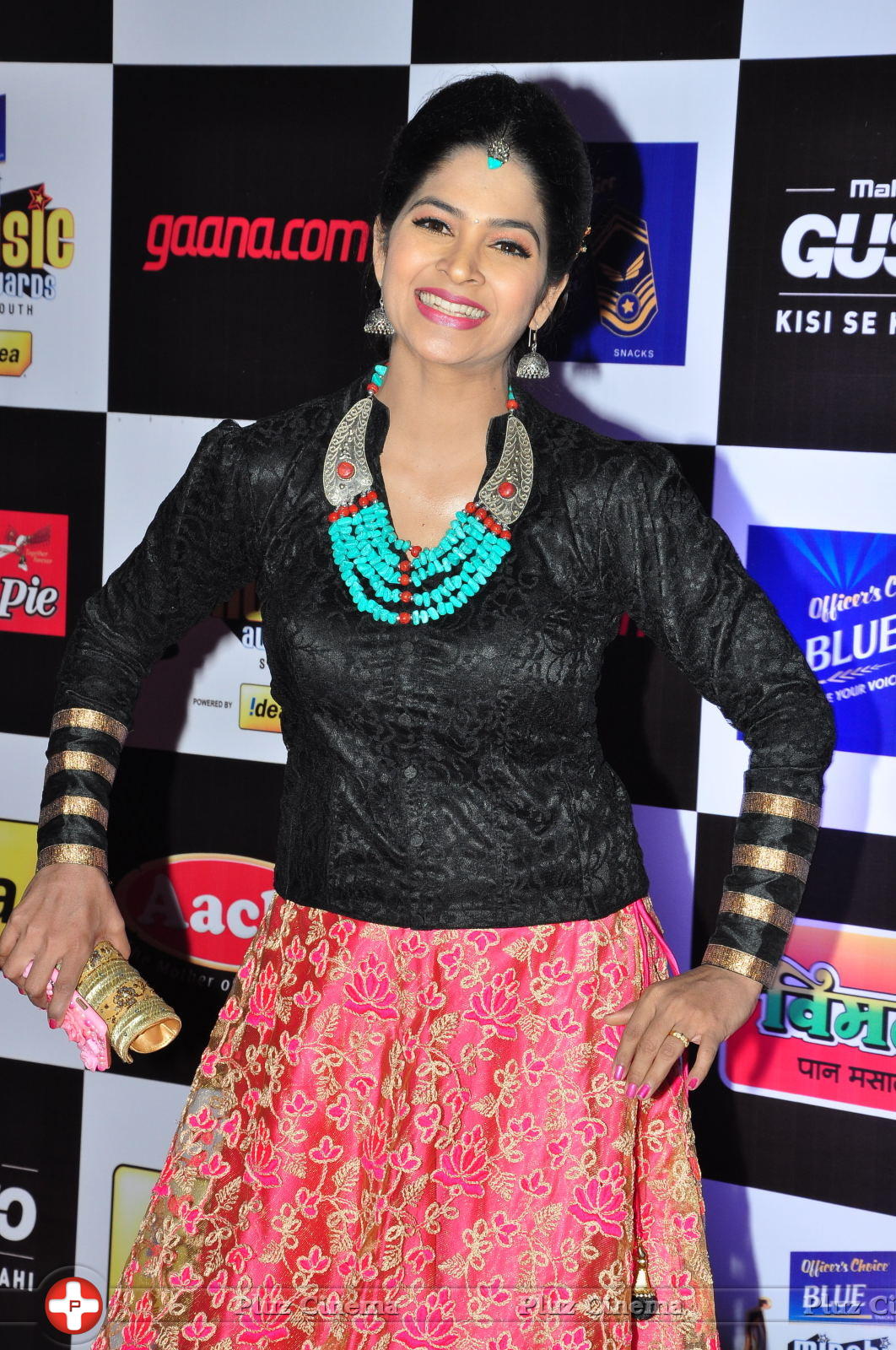 Madhumitha at Mirchi Music Awards 2014 Photos | Picture 1072783