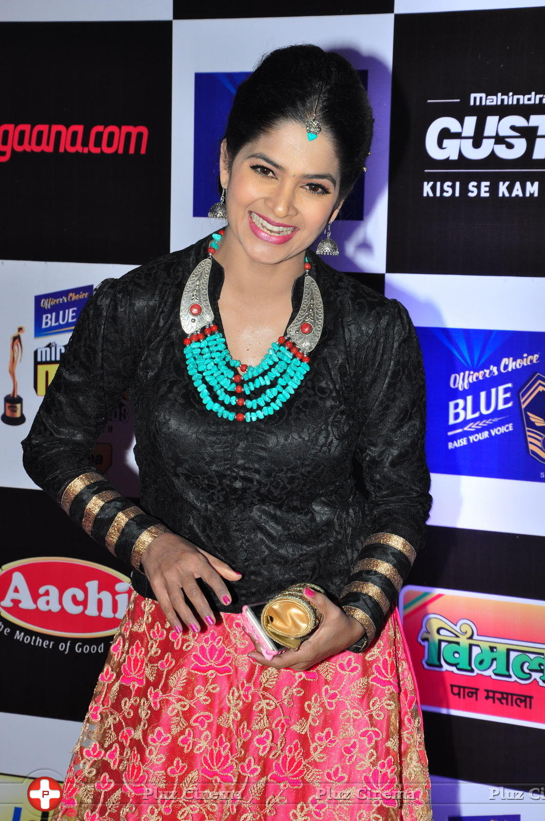 Madhumitha at Mirchi Music Awards 2014 Photos | Picture 1072784