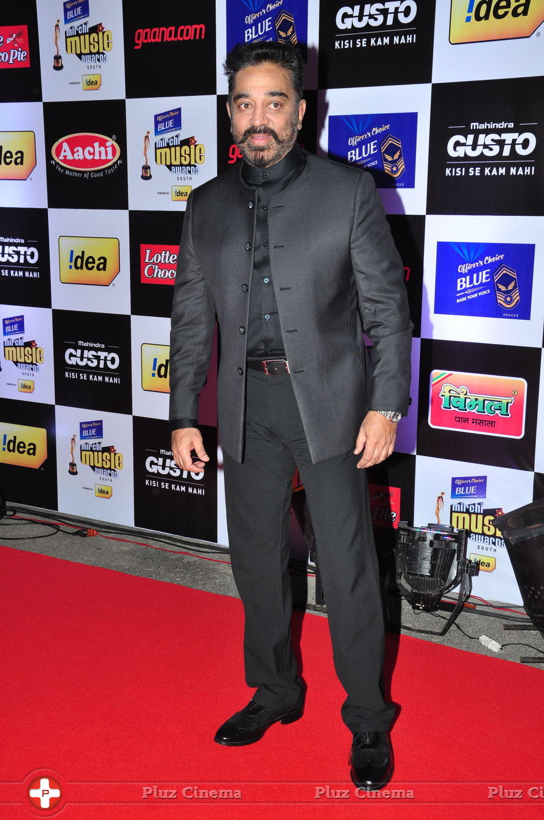 Kamal Haasan - Celebs at Mirchi Music Awards 2014 Stills | Picture 1072232