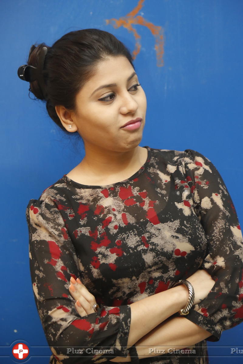 Hamida at Sahasam Seyara Dimbhaka Premiere Show Stills | Picture 1073871