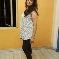 Samatha at Sahasam Seyara Dimbhaka Premiere Show Photos | Picture 1073925