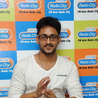 Manoj Nandam - Dhanalakshmi Talupu Tadithey Movie Team at Radio City Photos | Picture 1077541