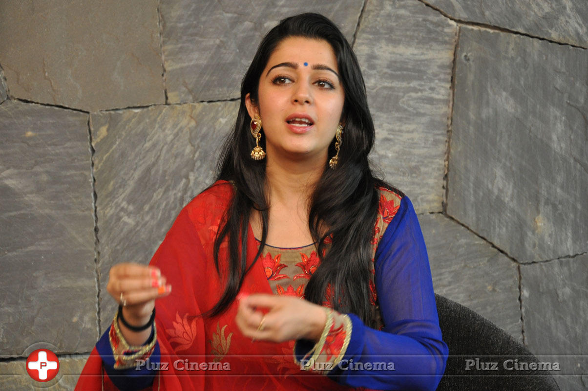 Charmi Kaur at Jyothi Lakshmi Movie Press Meet Stills | Picture 1044280