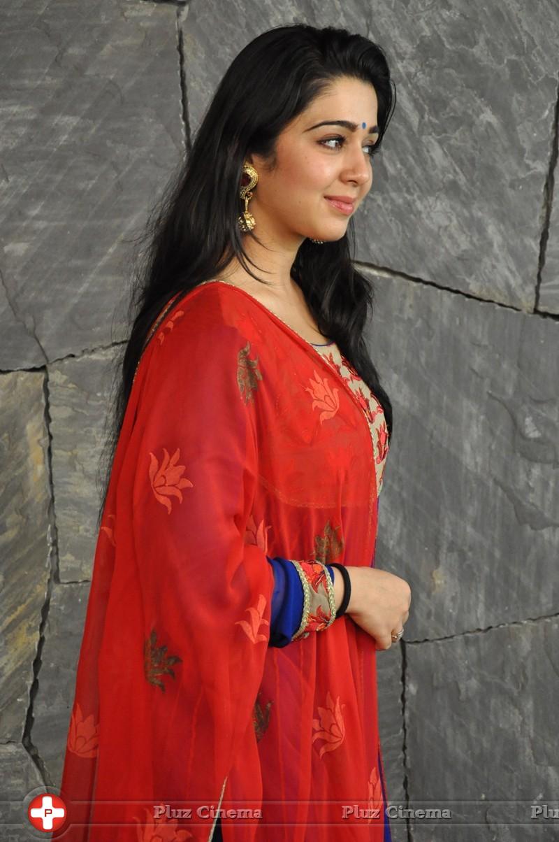 Charmi Kaur at Jyothi Lakshmi Movie Press Meet Stills | Picture 1044398