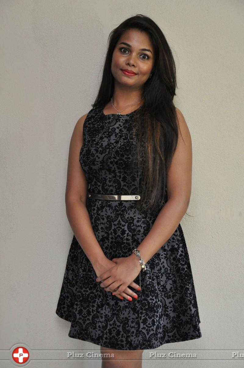 Sneha at Pramadam Movie Trailer Launch Stills | Picture 1044808