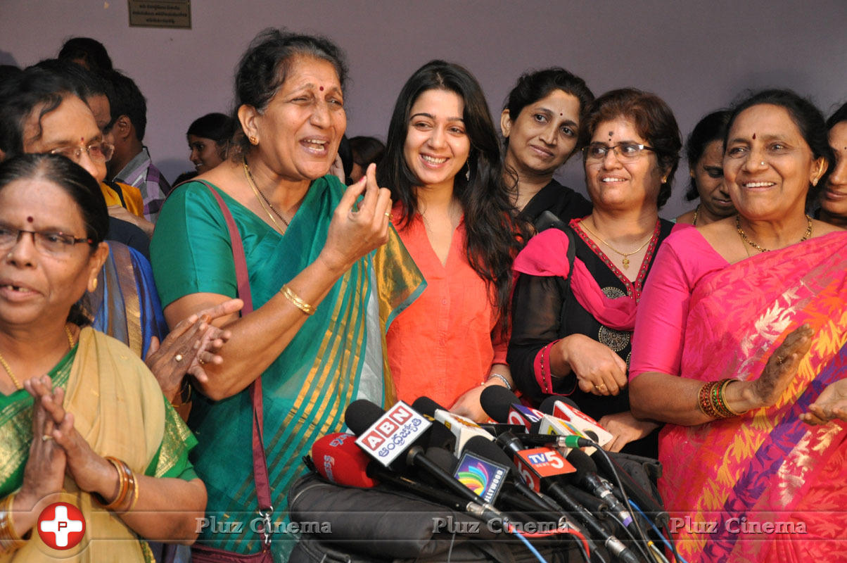Jyothi Lakshmi Movie Special Show for Ladies Photos | Picture 1048074