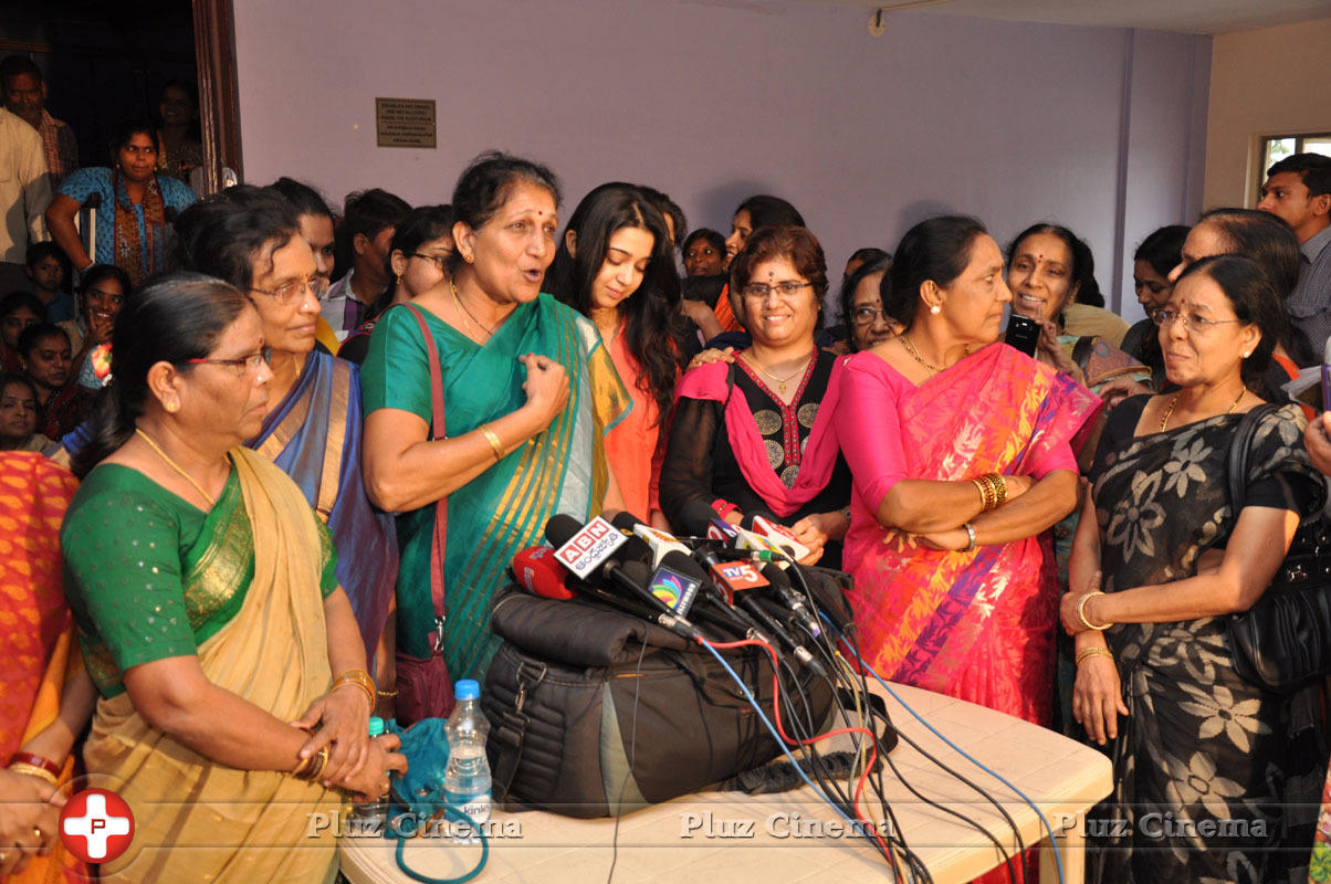 Jyothi Lakshmi Movie Special Show for Ladies Photos | Picture 1048078