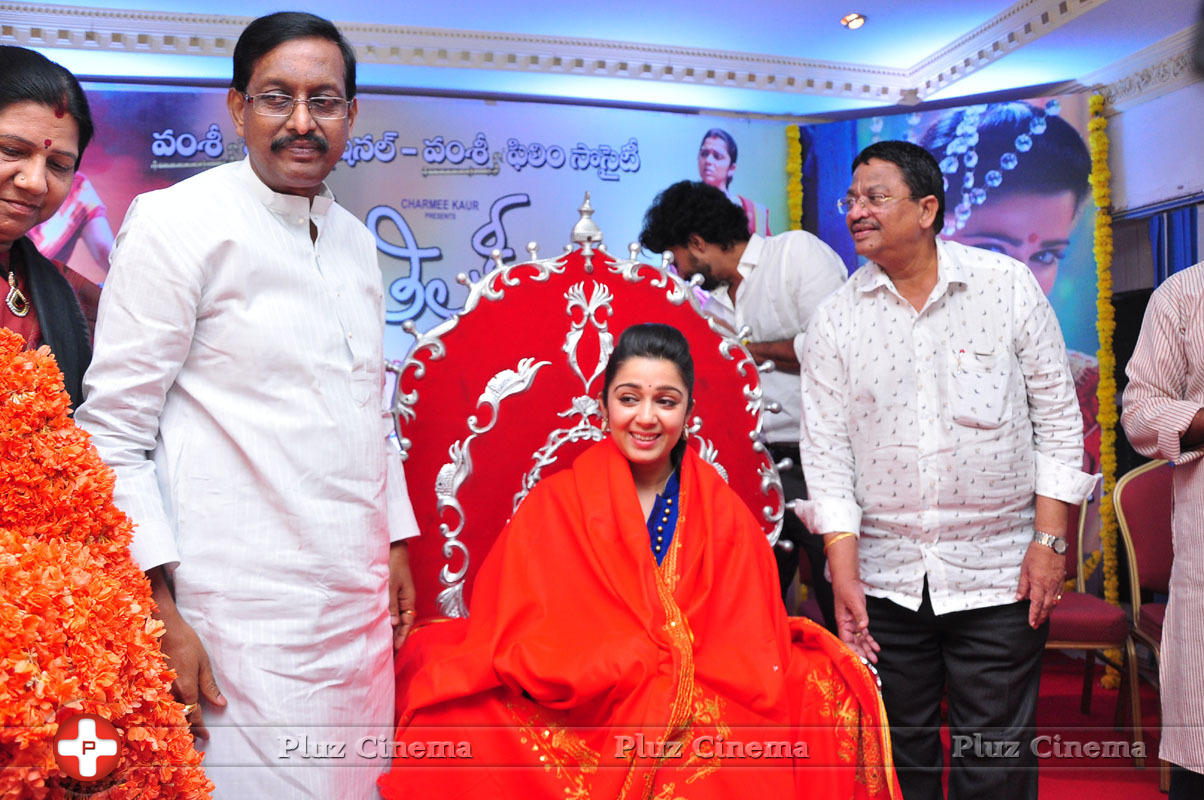 Jyothi Lakshmi Abhinandana Sabha Photos | Picture 1052484