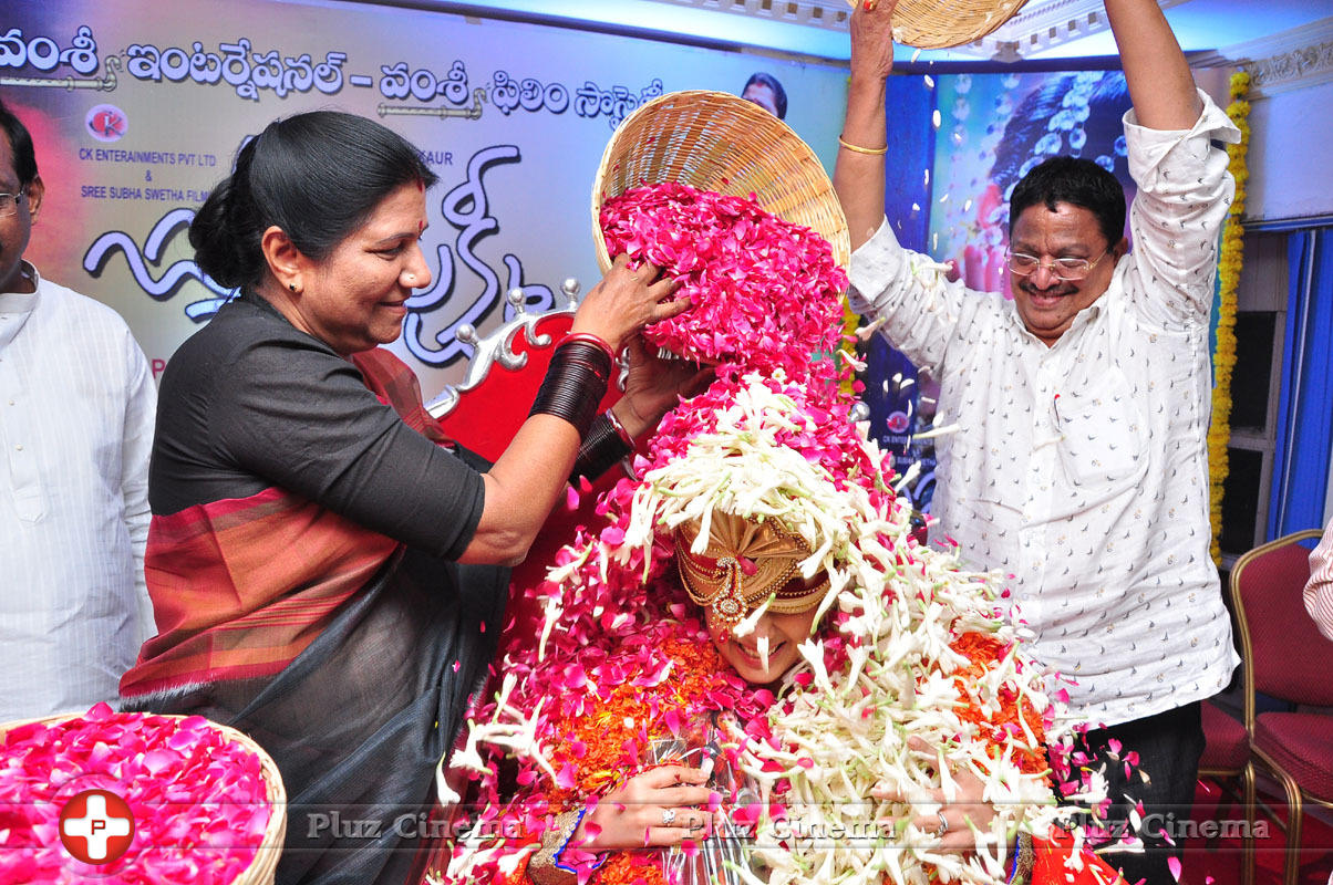 Jyothi Lakshmi Abhinandana Sabha Photos | Picture 1052500