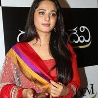 Anushka Shetty at Rudramadevi Movie Trailer Launch Photos | Picture 977417